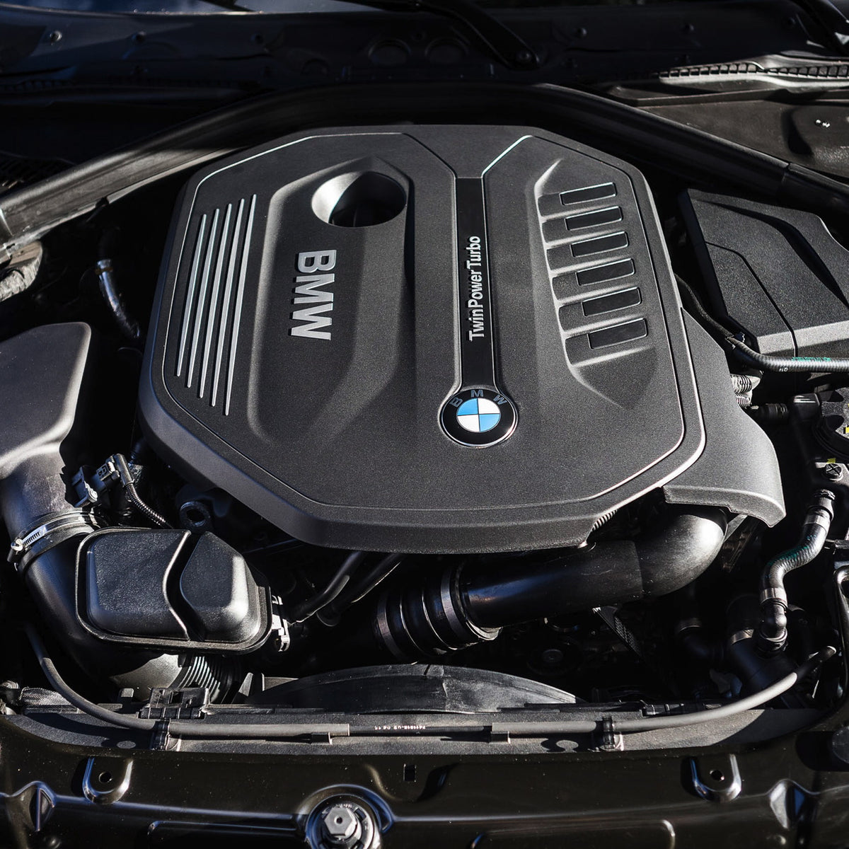 540i Custom Engine The Magic Of The BMW B58 Engine Found In The 340i, 440i, 540i, etc ...