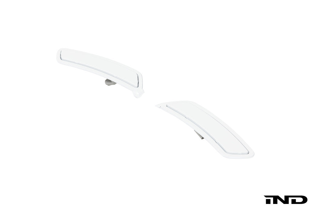 IND Painted Rear Reflector Set - BMW I20 IX