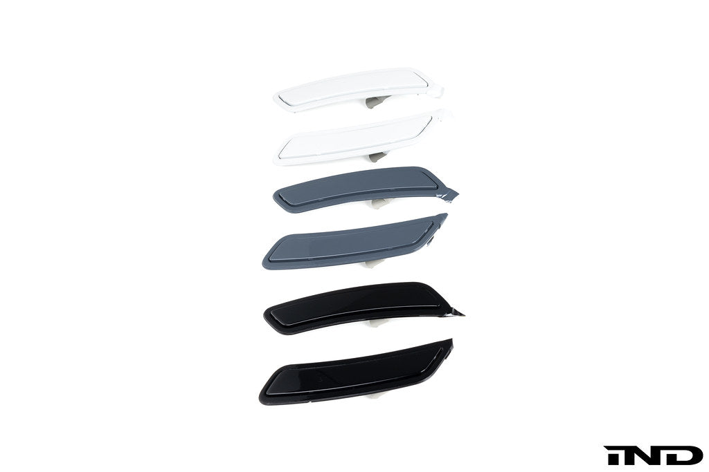 IND Painted Front Reflector Set - BMW I20 Ix