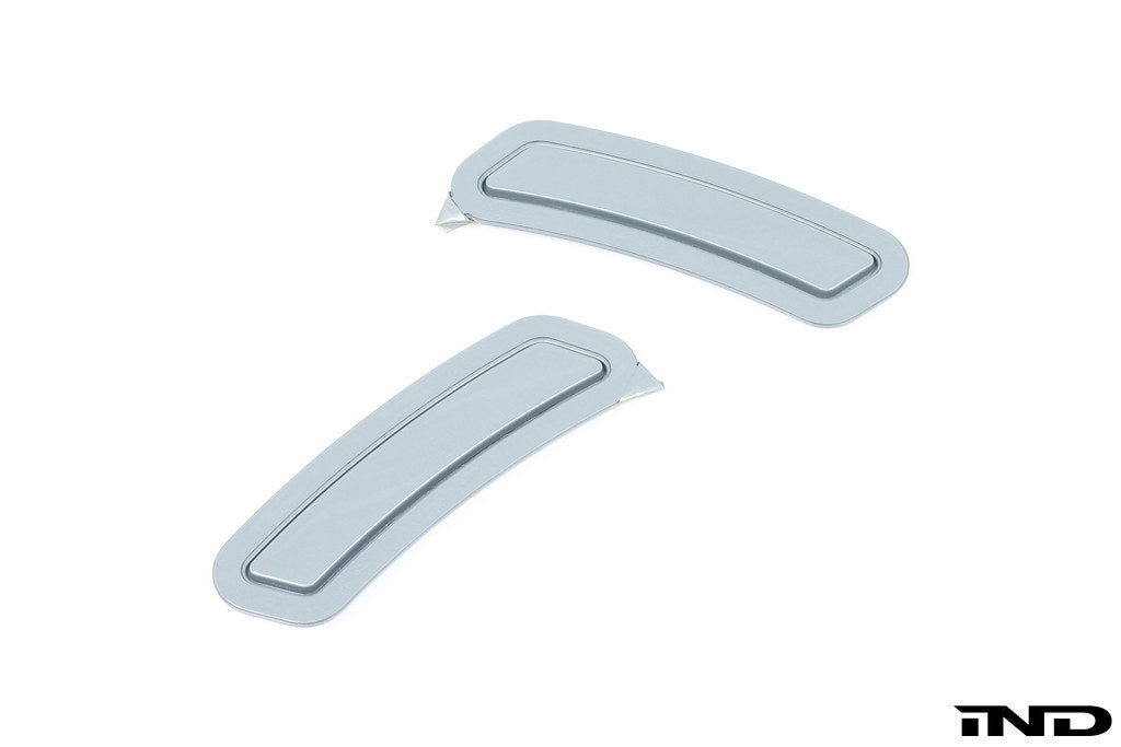 IND Painted Rear Reflector Set - BMW G70 7-Series