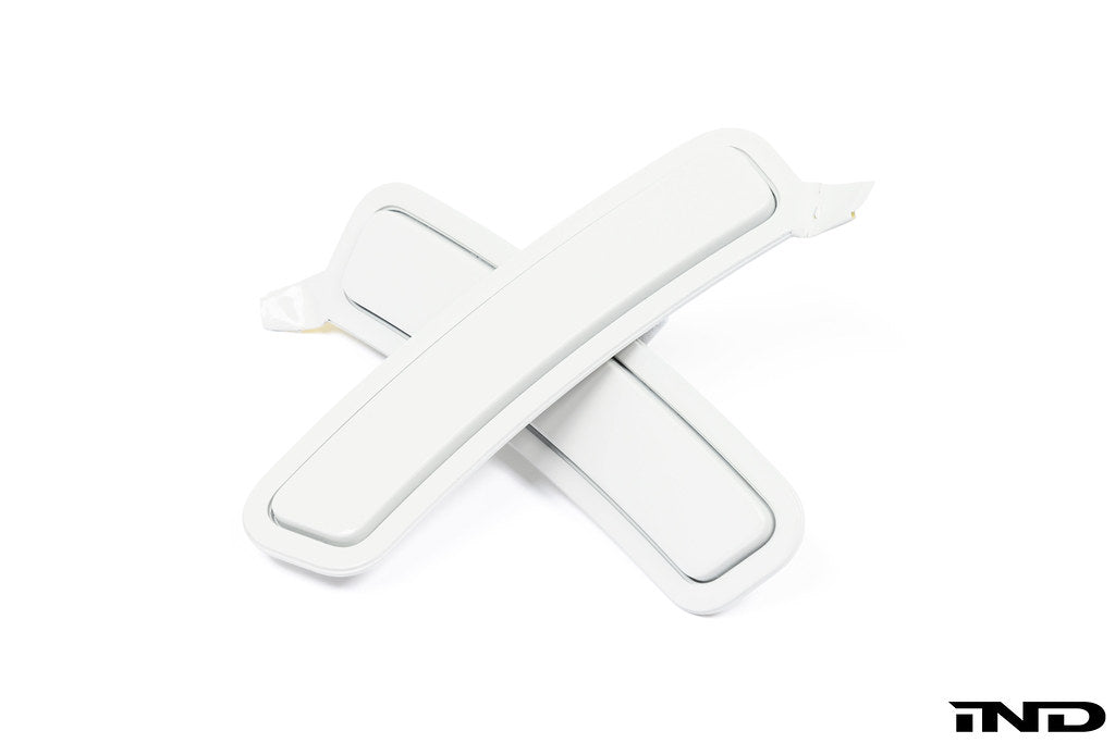 IND Painted Rear Reflector Set - BMW G70 7-Series