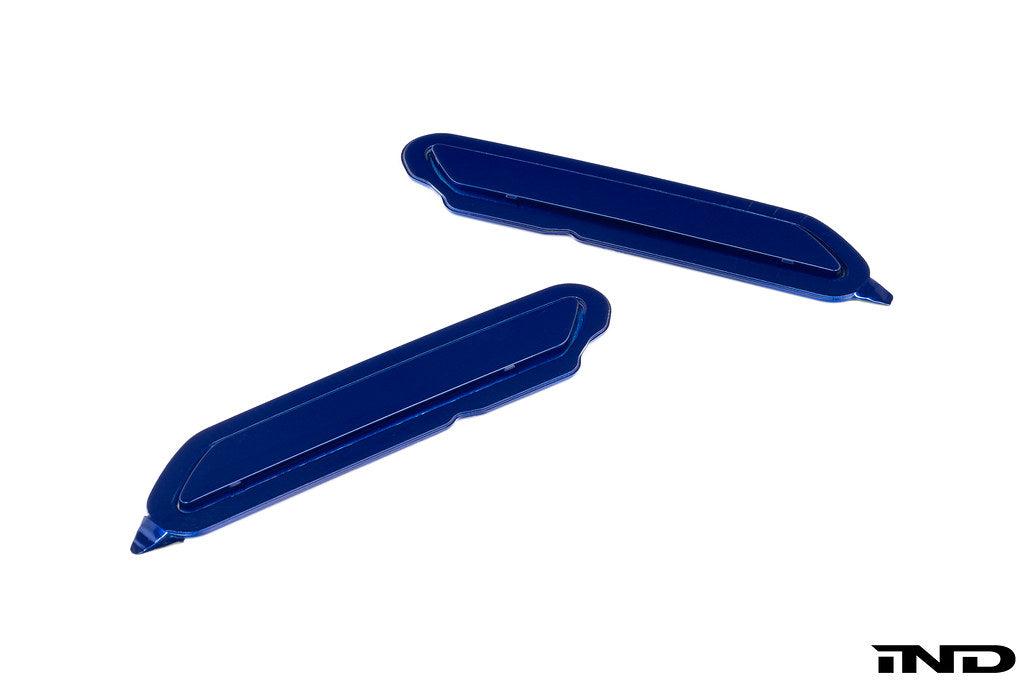 IND Painted Front Reflector Set - BMW G09 XM