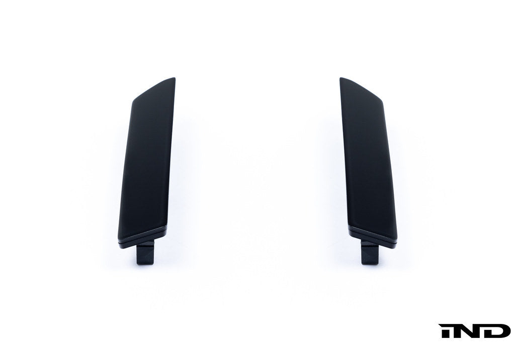 IND Painted Rear Reflector Set (Gloss Black) - BMW G87 M2