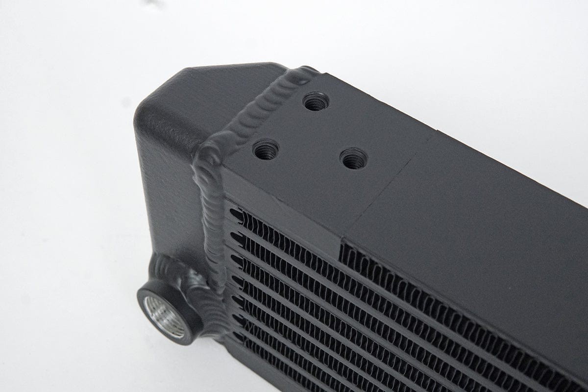 CSF Performance Universal Single-Pass Oil Cooler / RSR Porsche / M22 x 1.5 / 22L x 4.75H x 2.16W