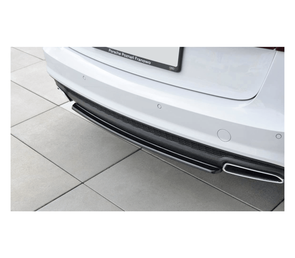 Maxton Design Central Rear Splitter Audi A6 / A6 S-Line C7 / C7 Face Lift Sedan