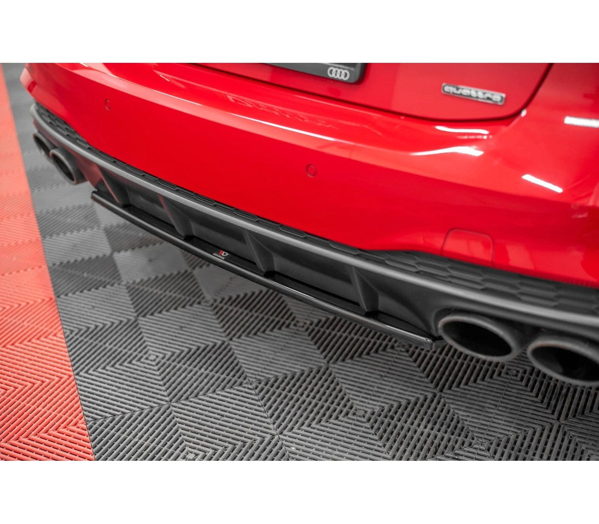 Maxton Design Central Rear Splitter Audi A7 C8 S-Line