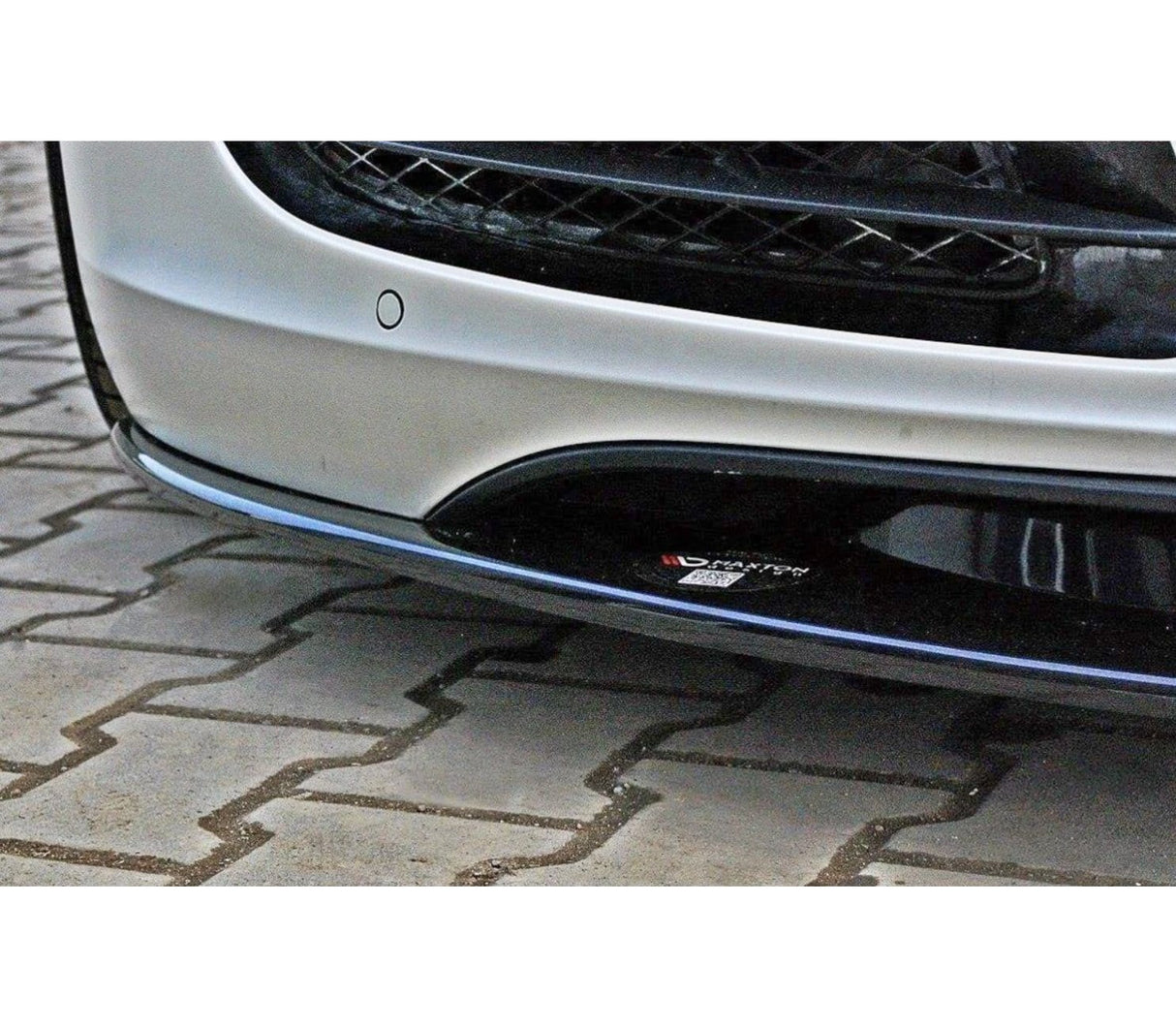 Maxton Design Front Splitter Audi R8 Mk.1
