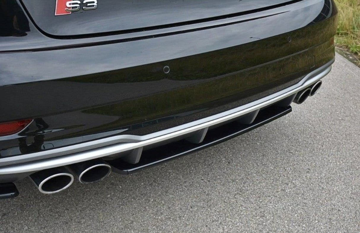 Maxton Design Central Rear Splitter Audi 2017+ Face Lift S3 8V Sedan