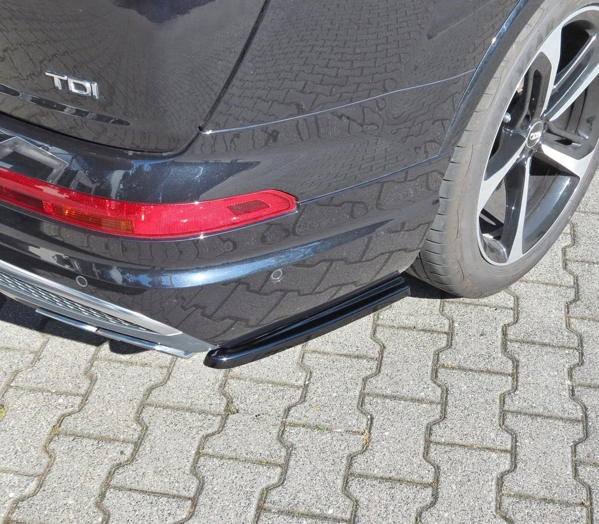 Maxton Design Rear Side Splitters Audi SQ7 / Q7 S-Line Mk2