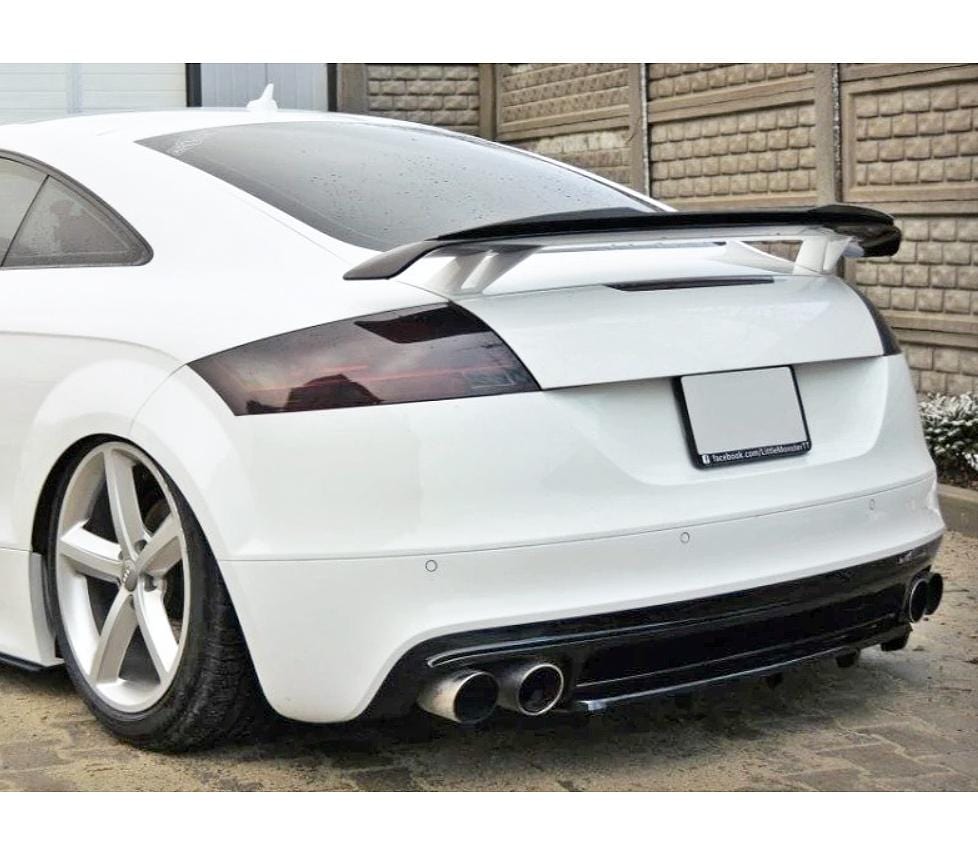 Maxton Design Central Rear Splitter Audi 2012-2013 TT-S 8J (With A Vertical Bar)