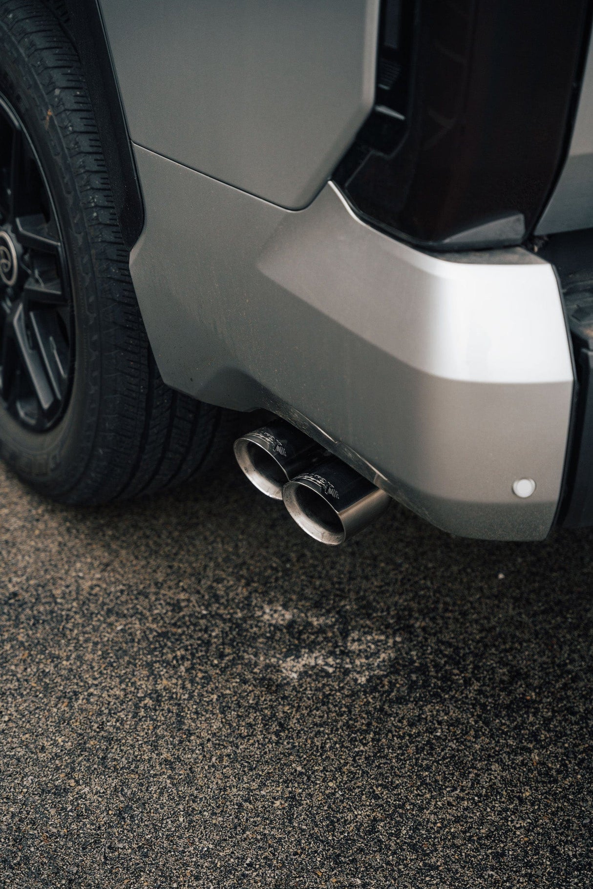 Milltek 3" Resonated Cat-Back For 3rd-Gen Tundra