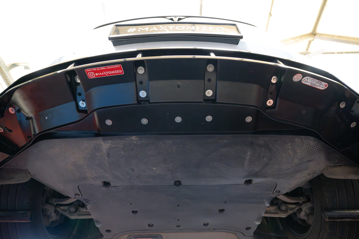 Maxton Design Front Splitter V.3 Tesla Model X MK1 Facelift