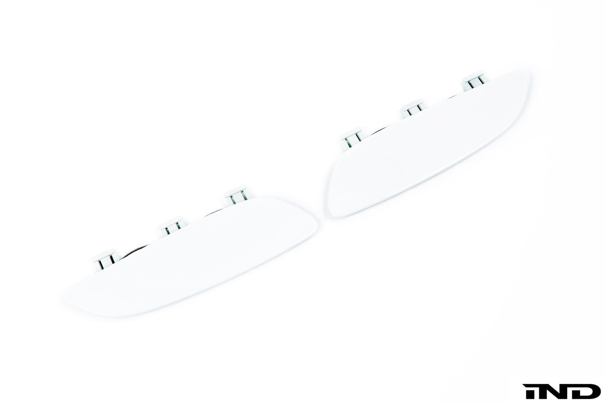 IND E9X M3 Painted Front Reflector Set