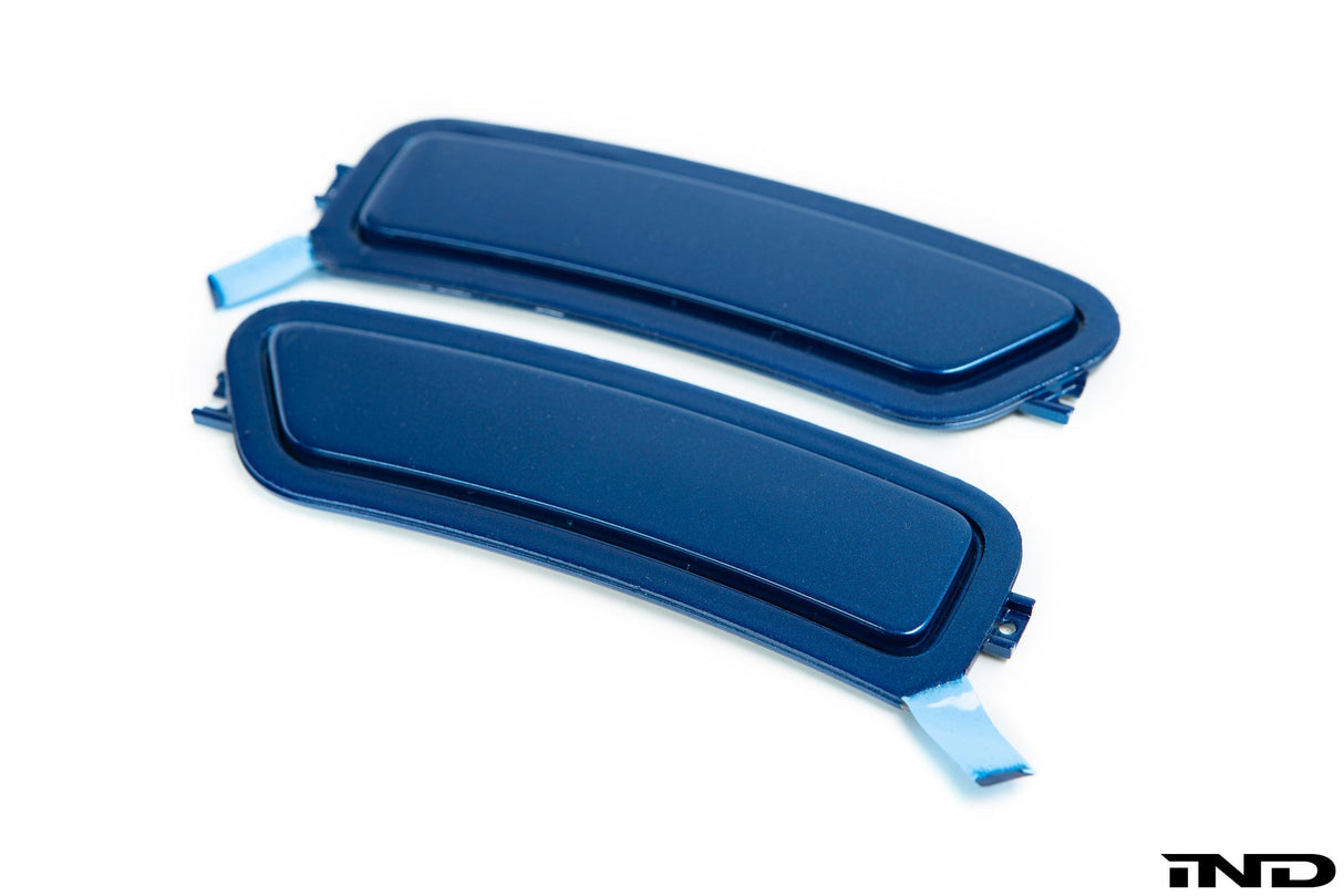 IND G15 M850i Painted Front Reflector Set
