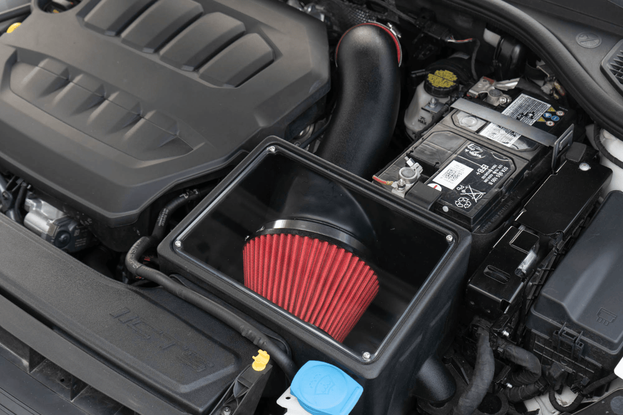 CTS Turbo MK8 VW Golf GTI High-Flow Intake EVO4