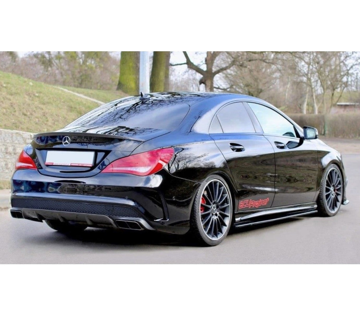 Maxton Design Side Skirts Diffusers Mercedes CLA 45 AMG C117/A45 AMG W176 (Preface)