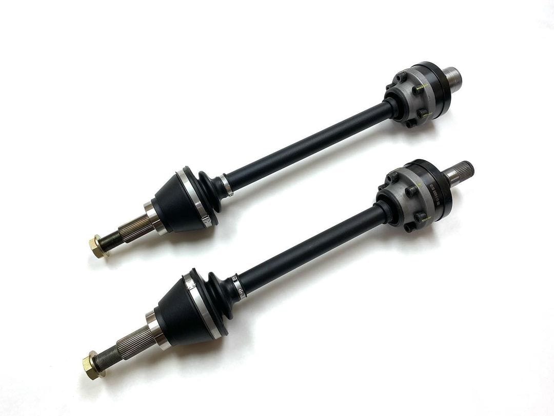 Driveshaft Shop 1200hp Rated Front Axle w/ 2pc 300M Outer CV Housing (Right) Female Inner - Audi / RS3 / 8V (NLA)