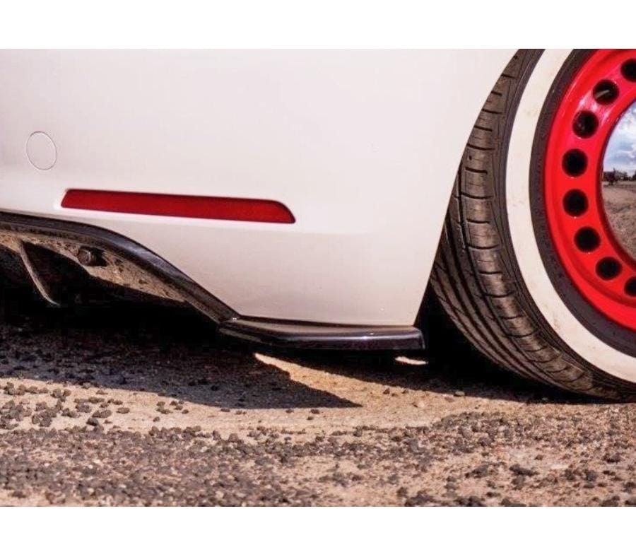 Maxton Design Rear Side Splitters VW Beetle 2011-2015