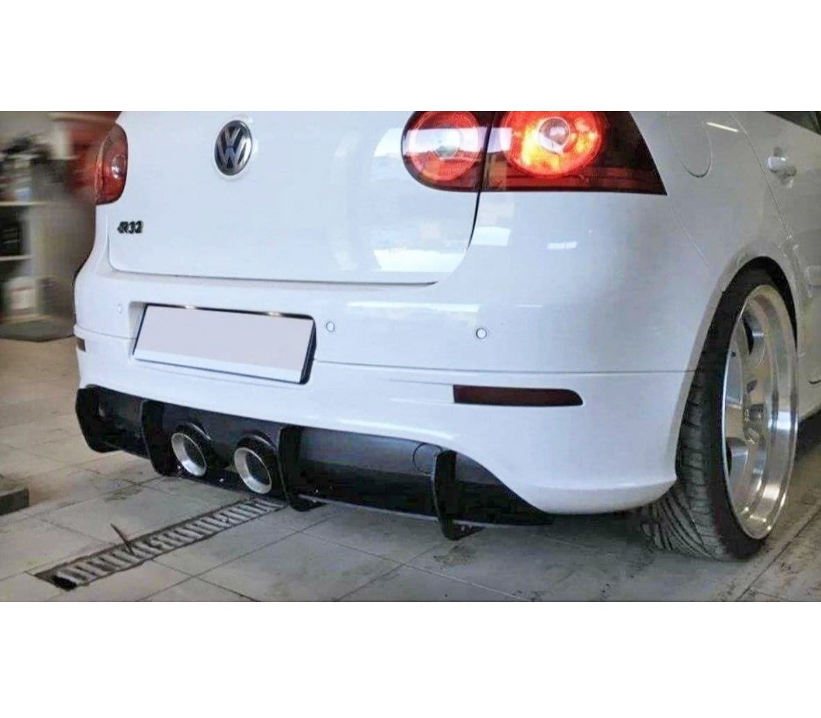 Maxton Design VW Mk5 R32 Rear Diffuser