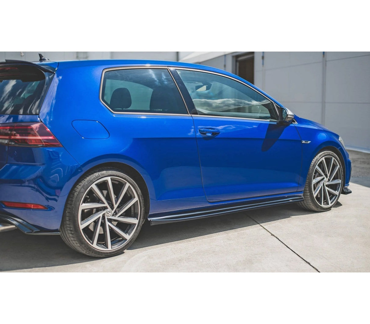 Maxton Design Side Skirts Diffusers V.4 VW Mk7.5 Golf-R & GTI