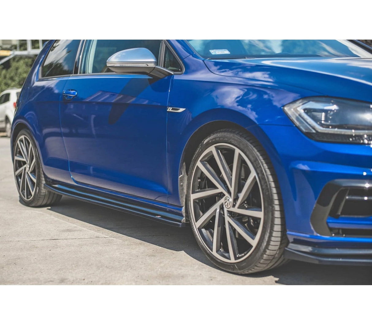 Maxton Design Side Skirts Diffusers V.4 VW Mk7.5 Golf-R & GTI