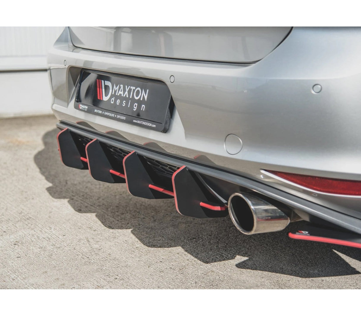 Maxton Design Racing Durability Rear Diffuser V.2 VW Golf 7 GTI