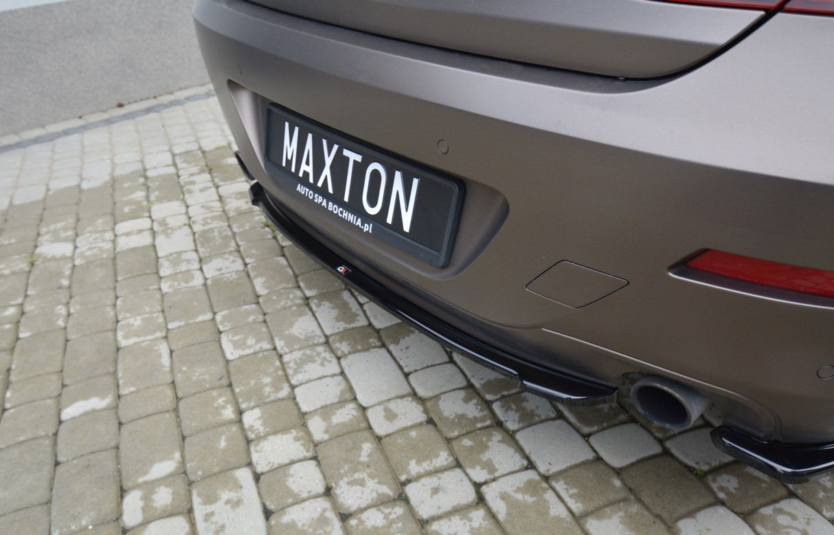Maxton Design Central Rear Splitter BMW 6 Gran Coupé