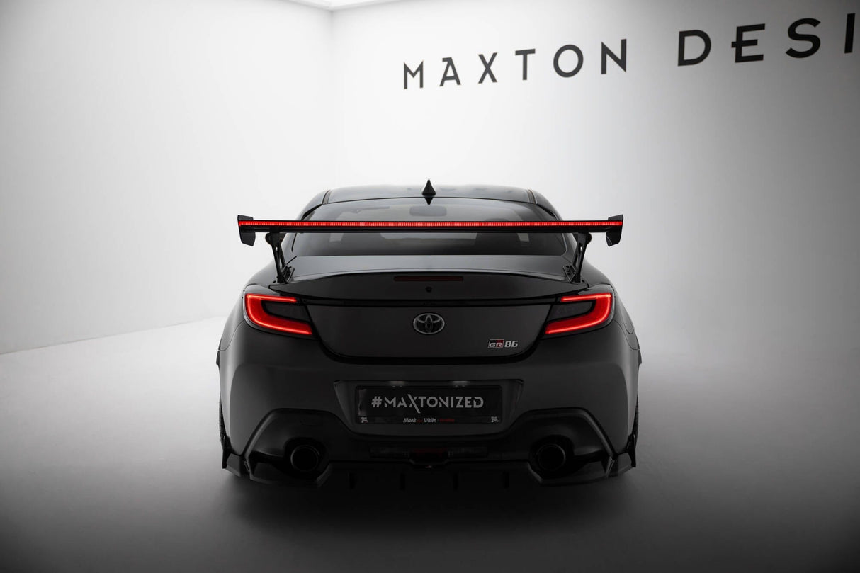 Maxton Design Carbon Spoiler With External Brackets Uprights + LED Toyota GR86