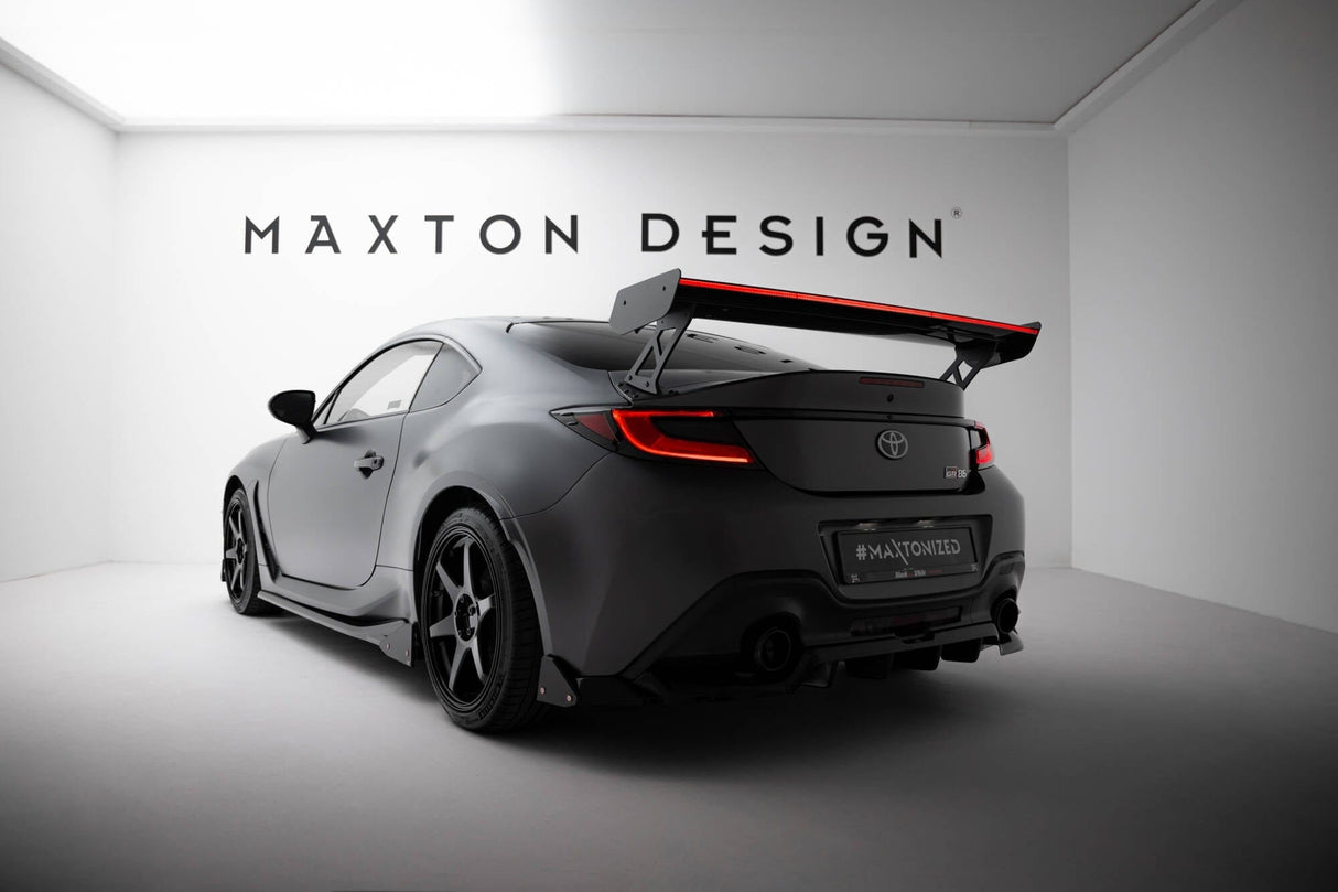 Maxton Design Carbon Spoiler With External Brackets Uprights + LED Toyota GR86