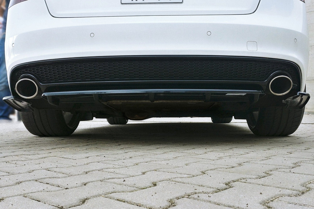 Maxton Design Central Rear Splitter Audi A5 S-Line 8T Fl Coupe / Sportback (With A Vertical Bar)