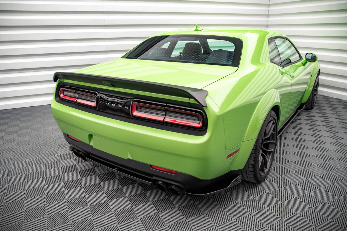 Maxton Design Central Rear Splitter For Dodge Challenger SRT Hellcat Widebody MK3