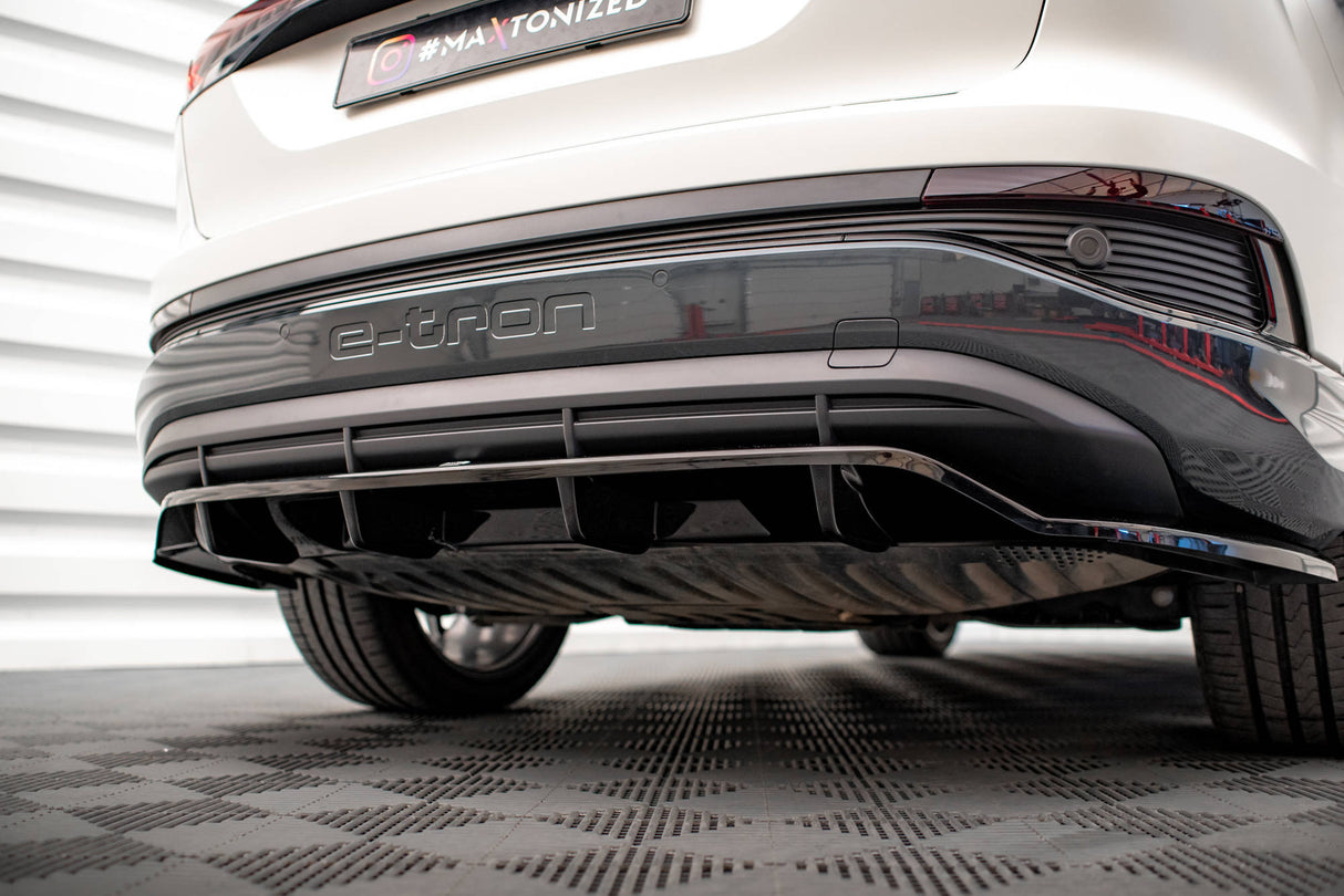Maxton Design Central Rear Splitter (With Vertical Bars) Audi Q4 E-Tron Sportback Mk1