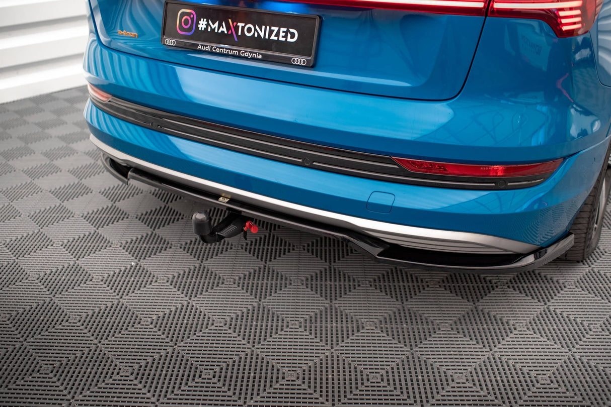 Maxton Design Central Rear Splitter (With Vertical Bars) Audi E-Tron