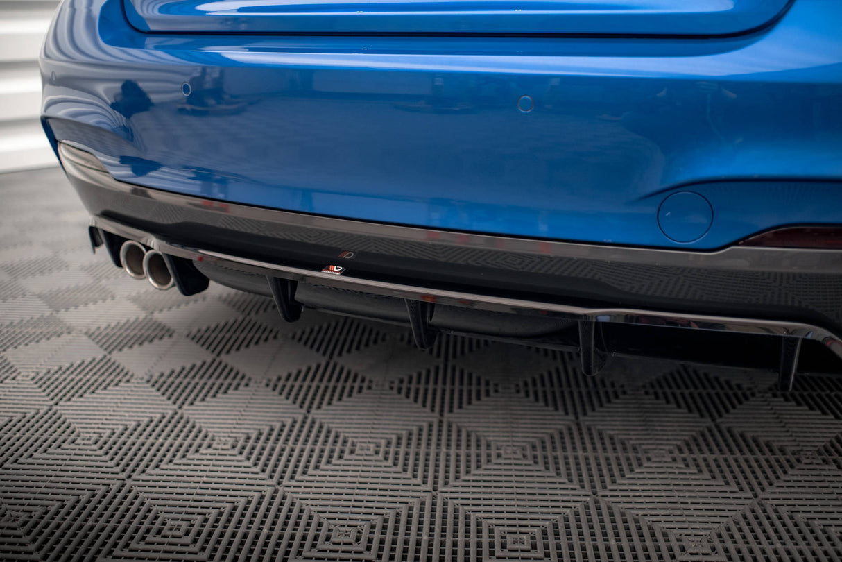 Maxton Design Central Rear Splitter (With Vertical Bars) BMW 2 M-Pack F22