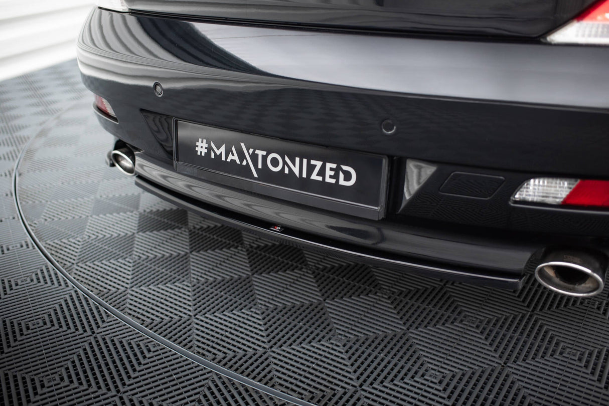 Maxton Design Central Rear Splitter (With Vertical Bars) BMW 6 Coupe / Cabrio E63 / E64