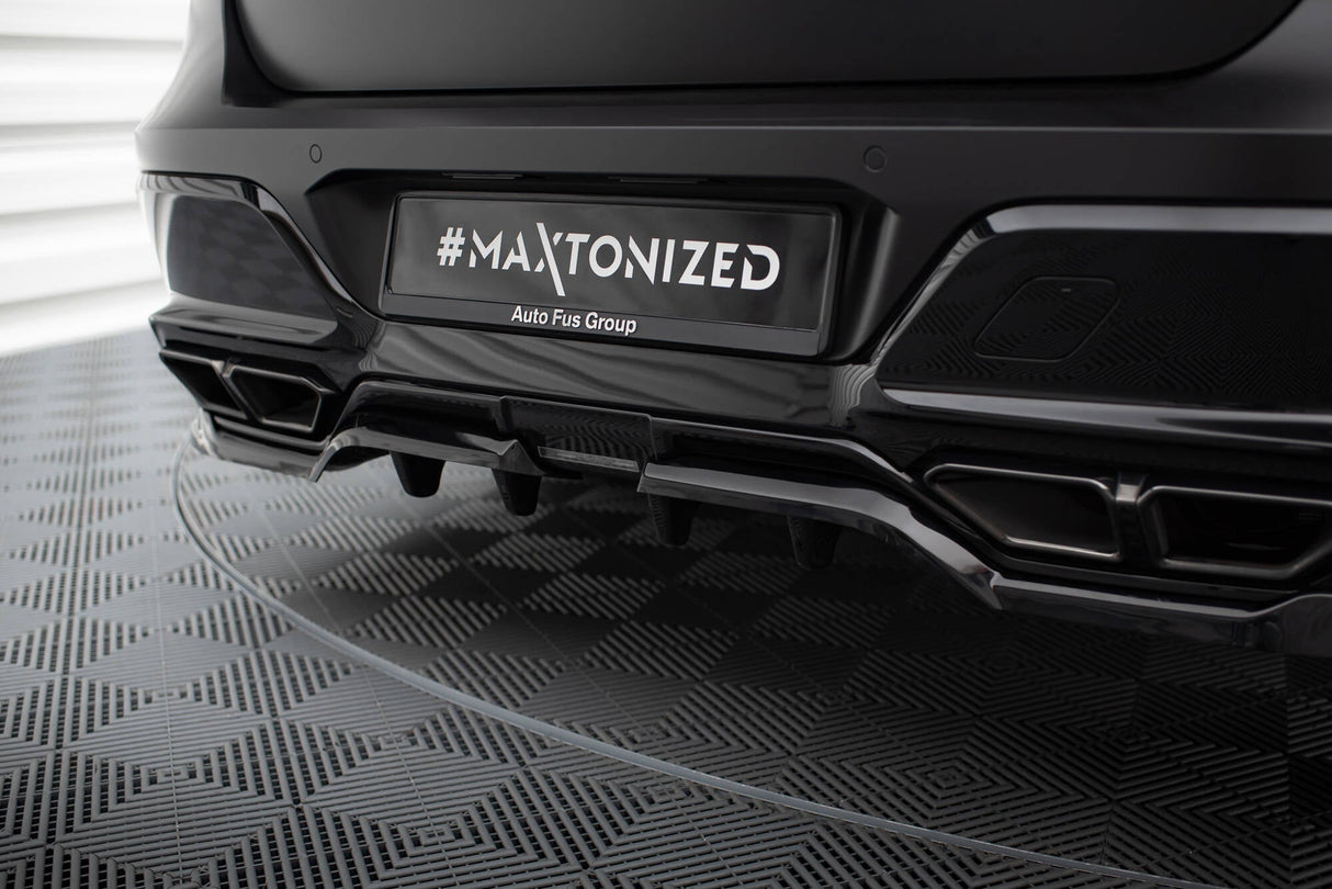 Maxton Design Central Rear Splitter (With Vertical Bars) BMW M760E G70