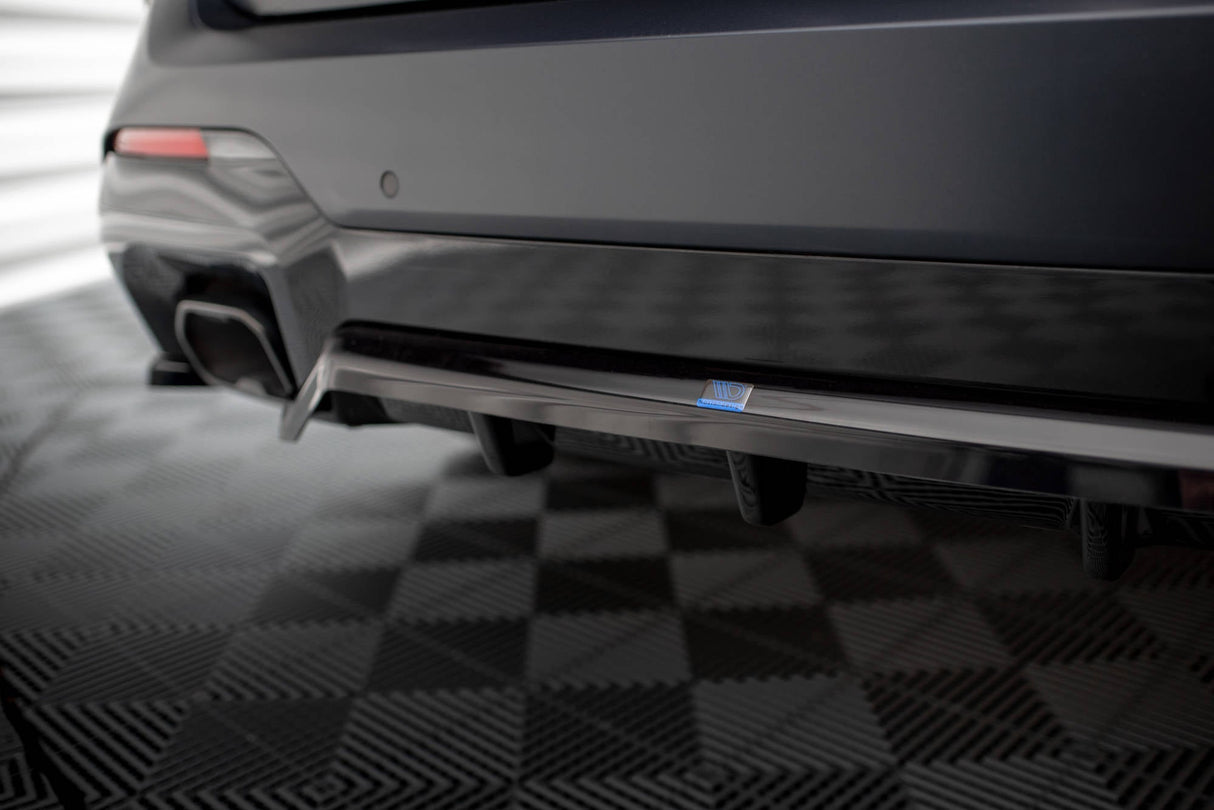 Maxton Design Central Rear Splitter (With Vertical Bars) BMW X3 M-Pack G01 Facelift