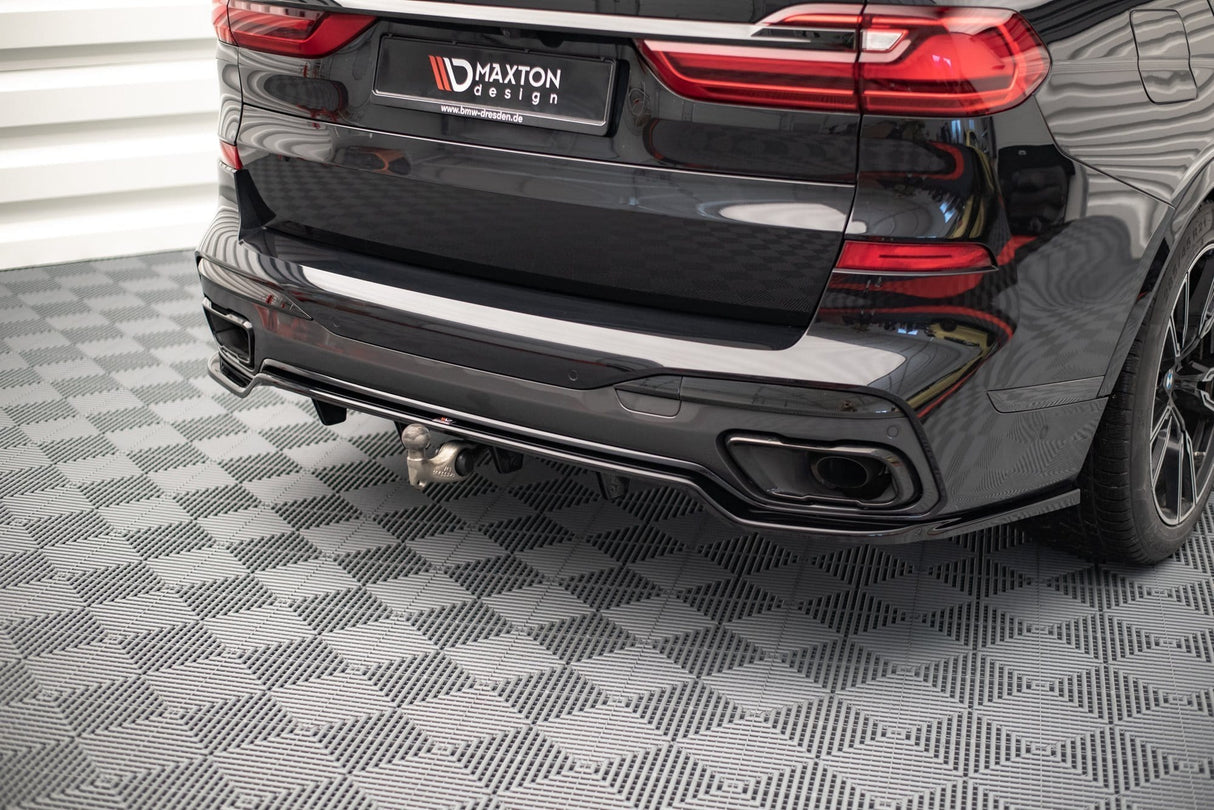 Maxton Design Central Rear Splitter (With Vertical Bars) BMW X7 M G07