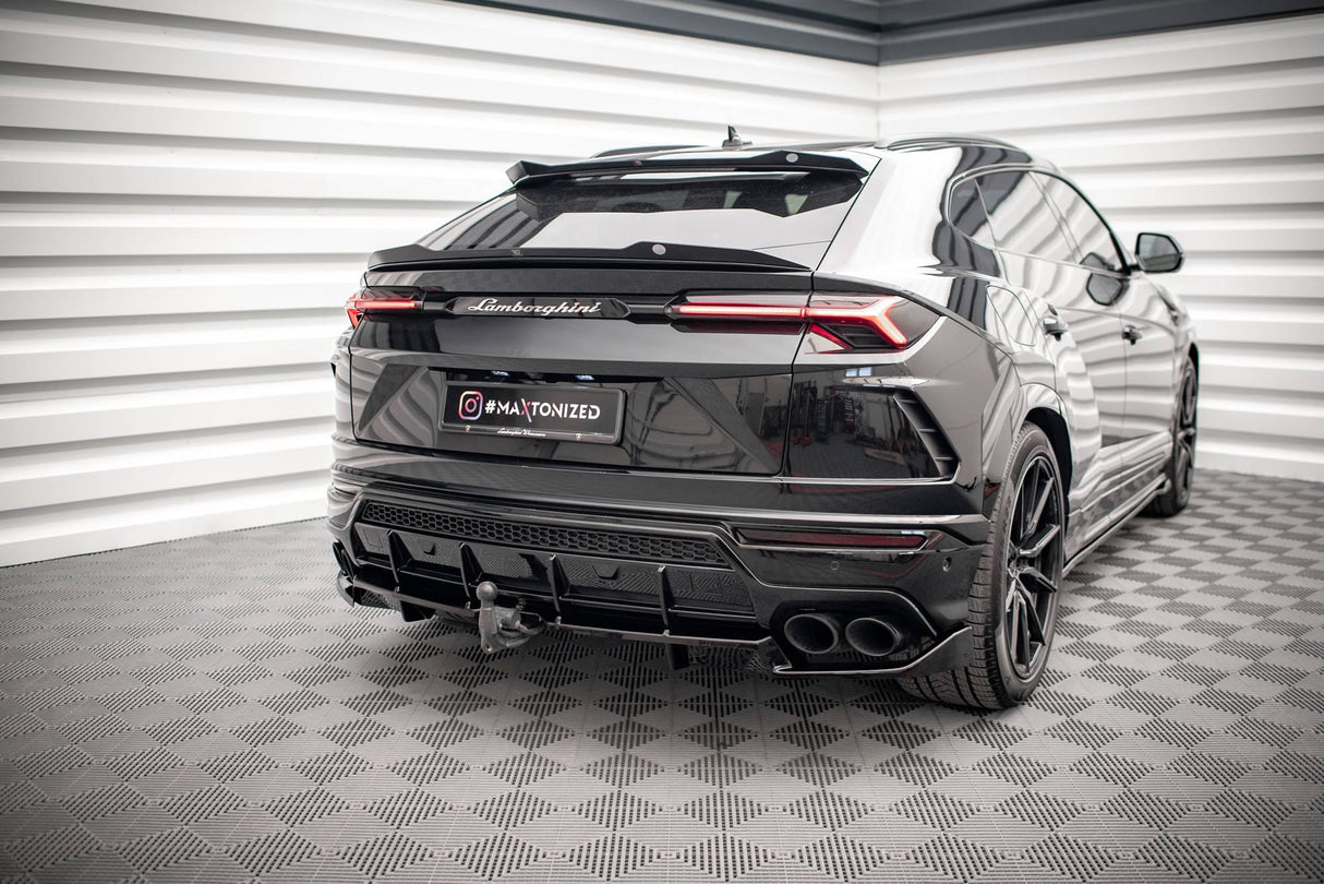 Maxton Design Central Rear Splitter (With Vertical Bars) Lamborghini Urus MK1