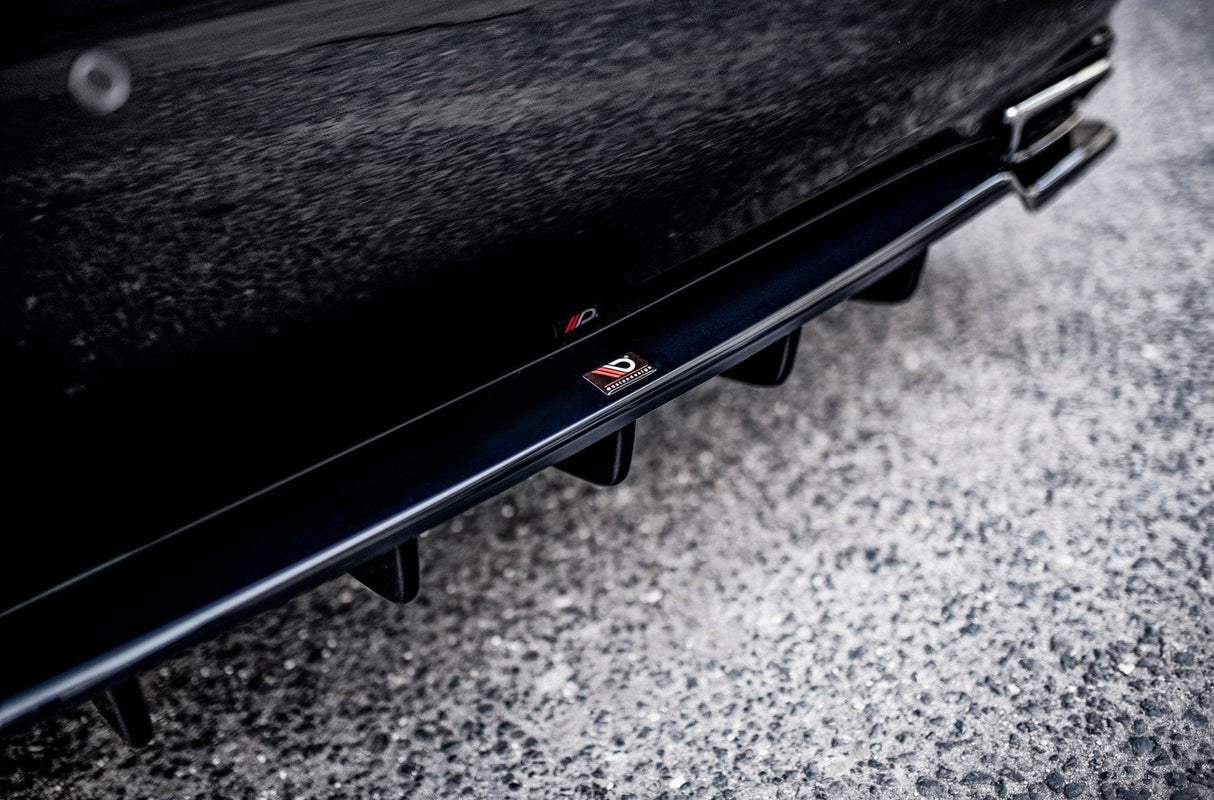 Maxton Design Central Rear Splitter (With Vertical Bars) Leuxs Ls Mk4 Facelift