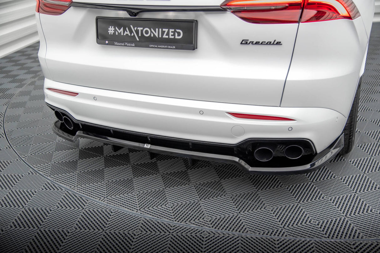 Maxton Design Central Rear Splitter (With Vertical Bars) Maserati Grecale Gt / Modena MK1