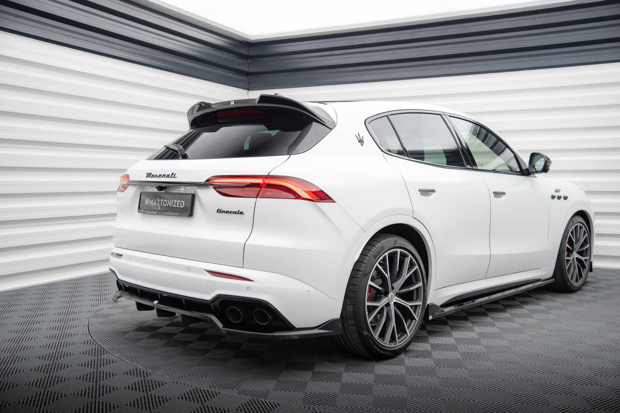 Maxton Design Central Rear Splitter (With Vertical Bars) Maserati Grecale Gt / Modena MK1