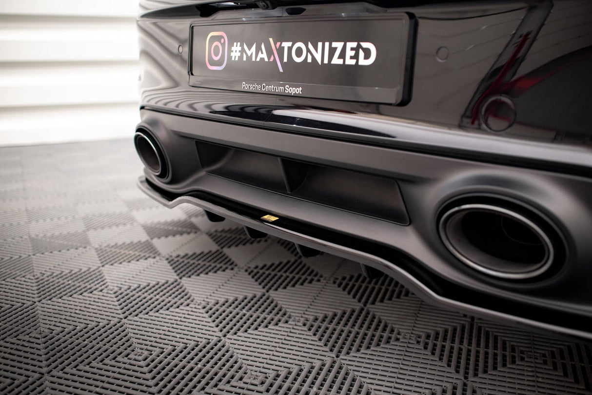 Maxton Design Central Rear Splitter (With Vertical Bars) Porsche 911 Turbo S 992
