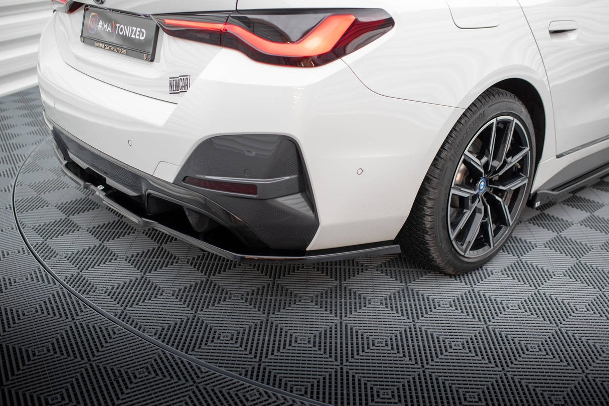 Maxton Design Central Rear Splitter (With Vertical Bars) V.1 BMW I4 M-Pack G26