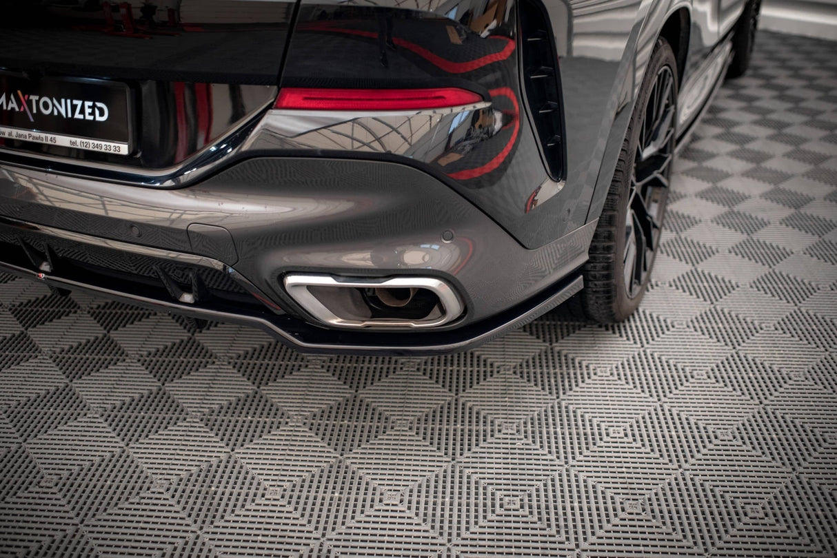 Maxton Design Central Rear Splitter (With Vertical Bars) V.2 BMW X6 M-Pack G06