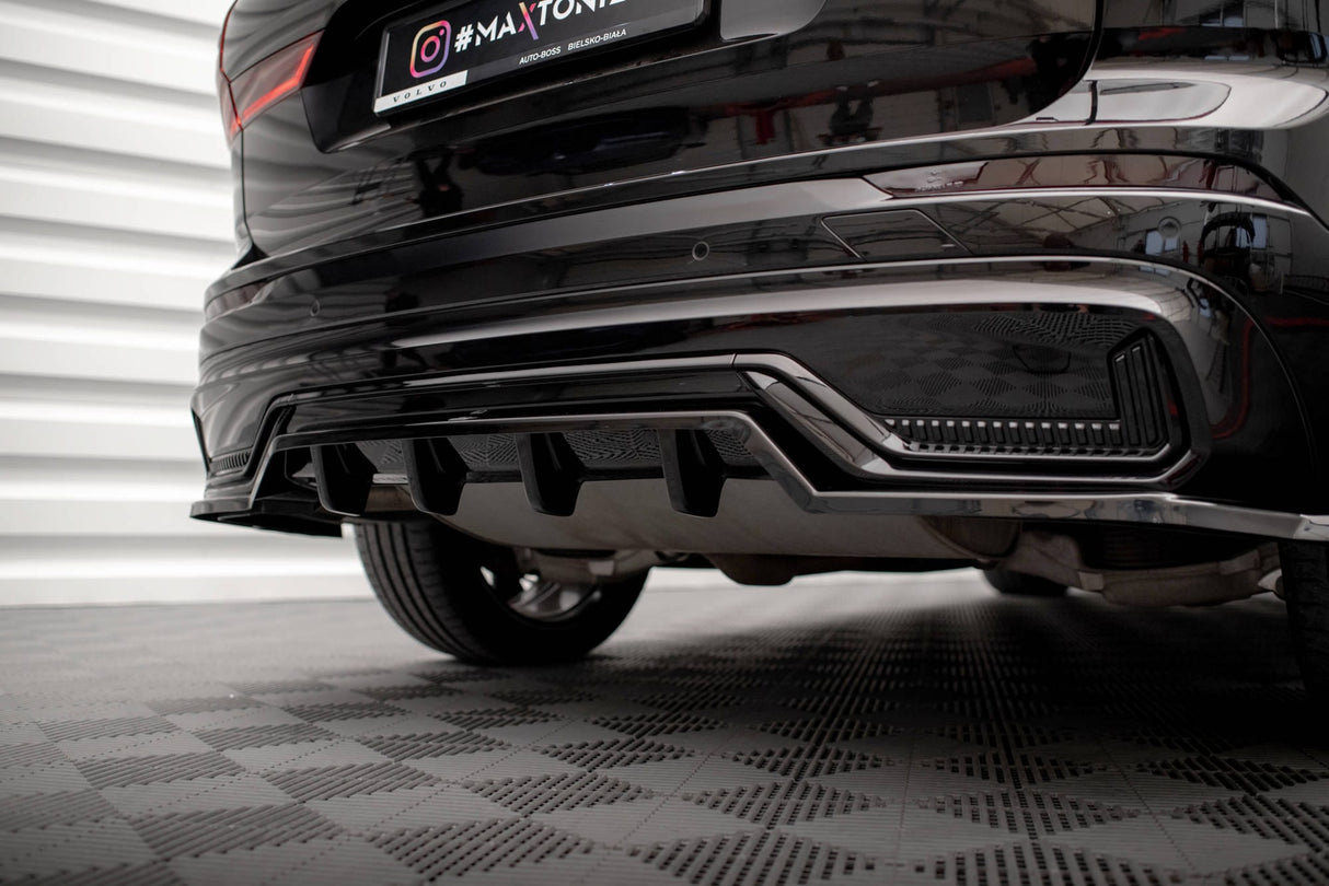 Maxton Design Central Rear Splitter (With Vertical Bars) Volvo Xc60 R-Design Mk2 Facelift