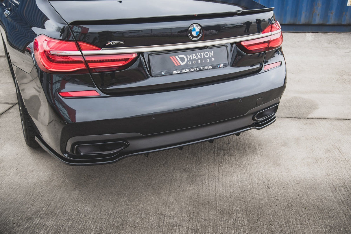 Maxton Design Central Rear Splitter (With Vertical Bars) For BMW 7 M-Package G11