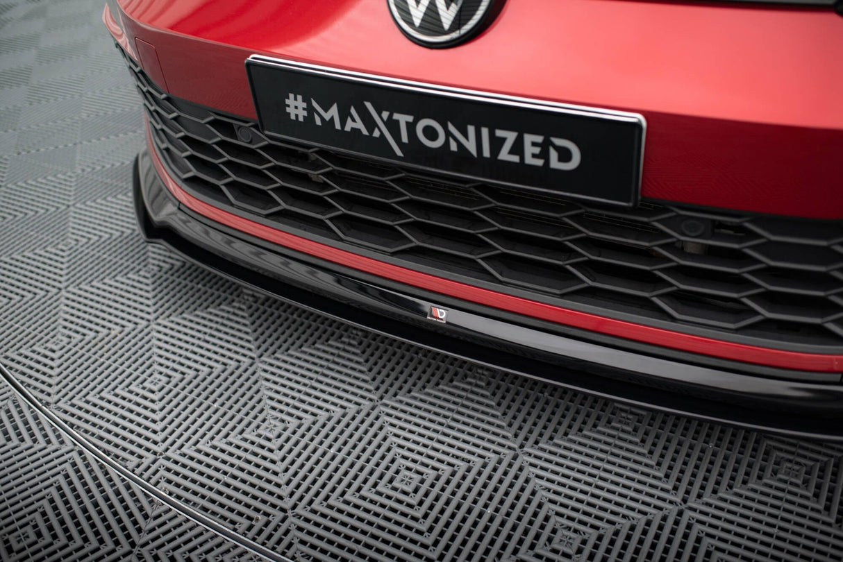 Maxton Design Front Splitter V.6 VW Golf GTI / Gte / R-Line Mk8