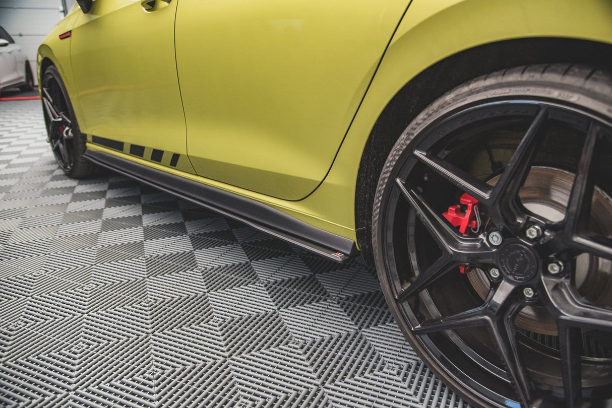 Maxton Design Racing Durability Side Skirts Diffusers Volkswagen Golf Mk8 GTi / GTi Clubsport / R-Line