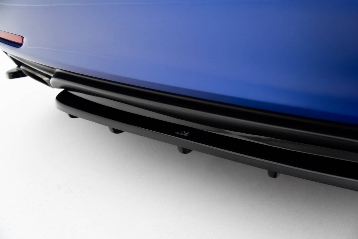 Maxton Design Central Rear Splitter (With Vertical Bars) Lexus Rc